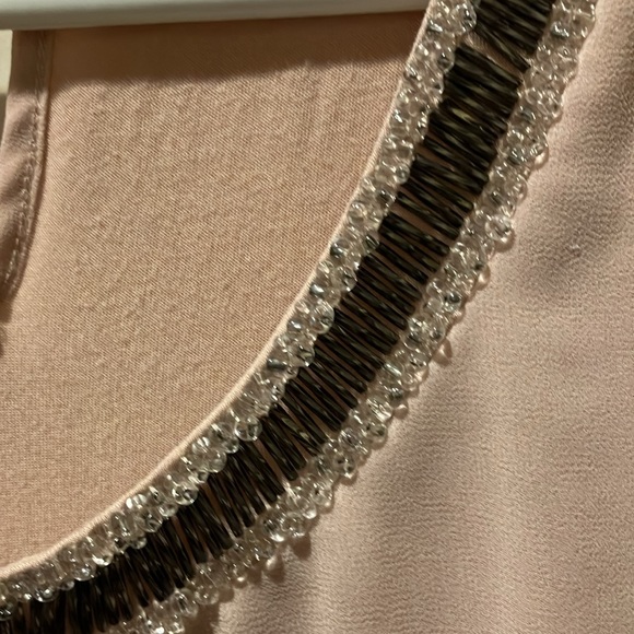 NWOT Design History Soft Pink Sleeveless Chiffon Front Jersey Back Med. Jeweled - Picture 2 of 5